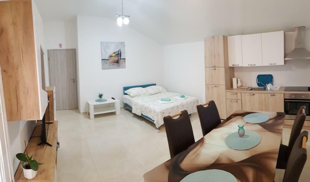 Apartman Andrea Задар Екстериор снимка